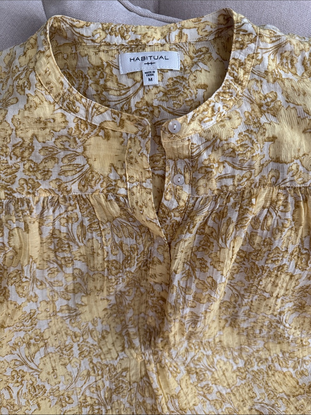 Habitual Summer Blouse - Picture 3 of 6